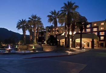 palm springs renaissance hotel