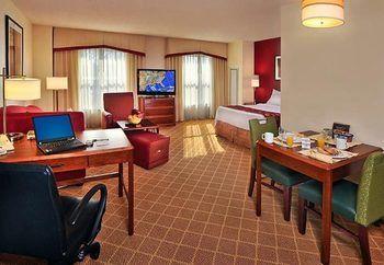 Residence Inn Alexandria Old Town Pet Policy -