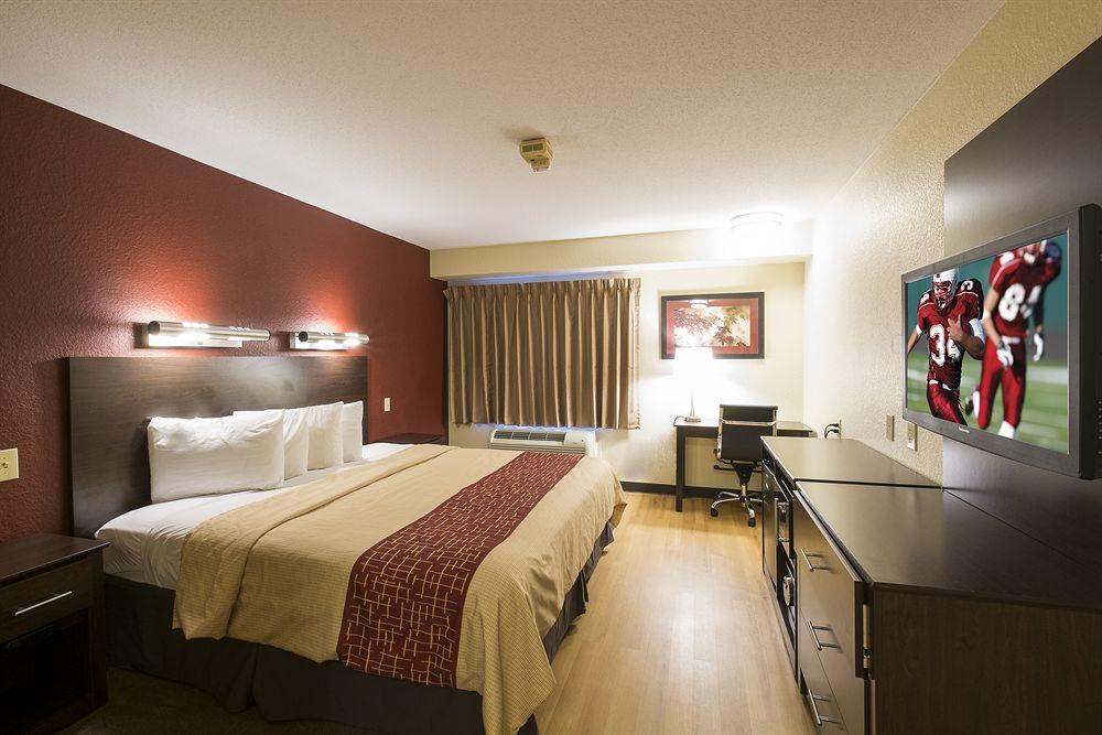 Red Roof Inn San Antonio Seaworld Pet Policy