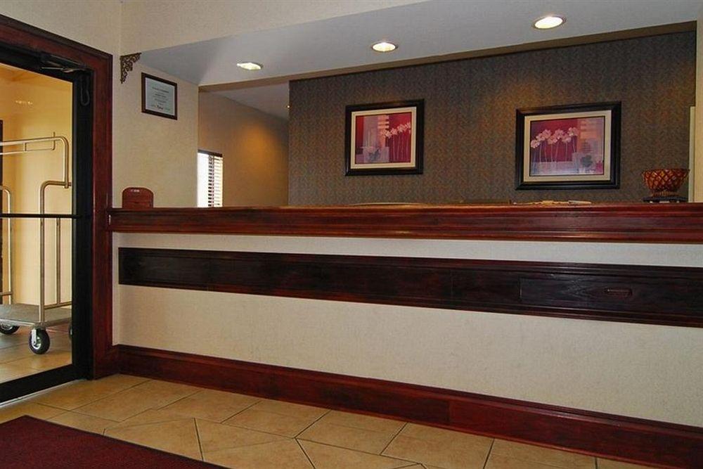 Red Roof Inn Suites Monee Pet Policy