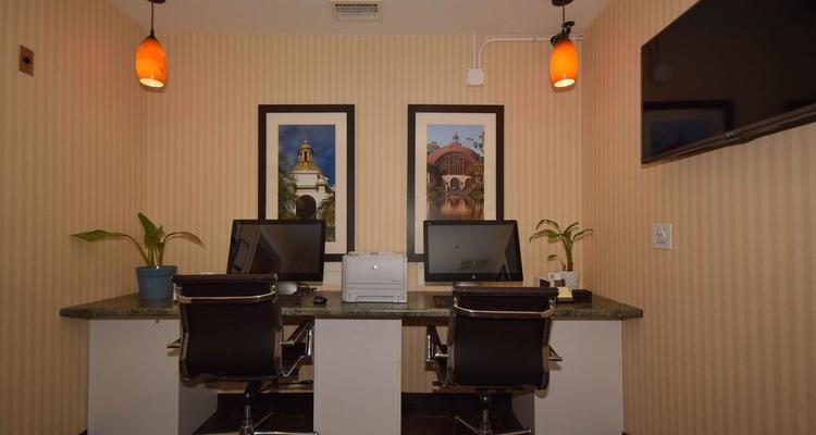 Comfort Inn Gaslamp Convention Center Pet Policy