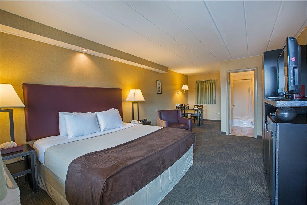 Carlton Inn Midway Pet Policy