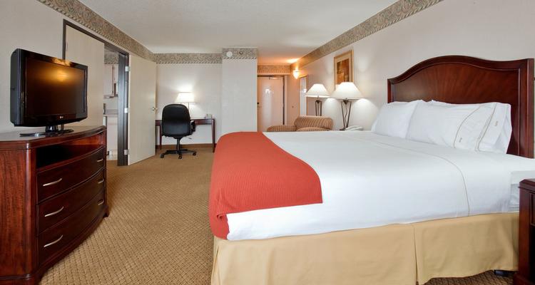 Holiday Inn Express Boulder Pet Policy