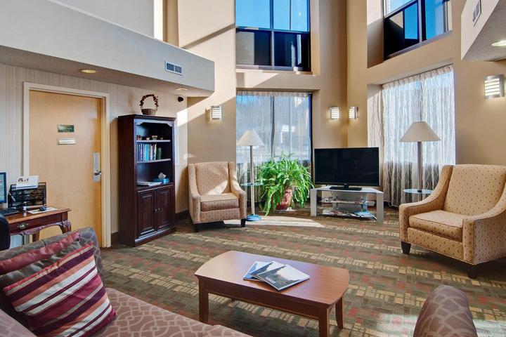 Pet Friendly Hotels In Salem Va Bringfido