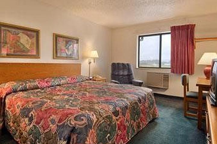 Pet Friendly Hotels In Kent Oh Bringfido