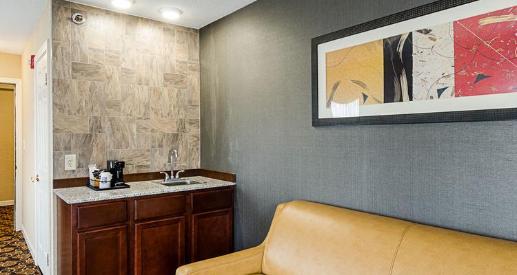 Comfort Inn Boston Rockland Pet Policy