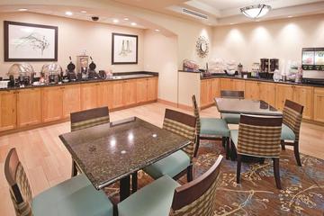 La Quinta Inn Suites Idaho Falls Pet Policy