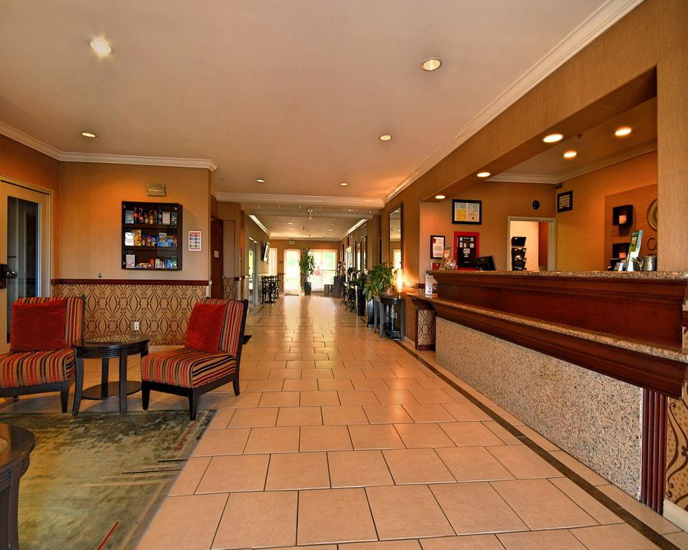 Comfort Suites Stevenson Ranch Pet Policy