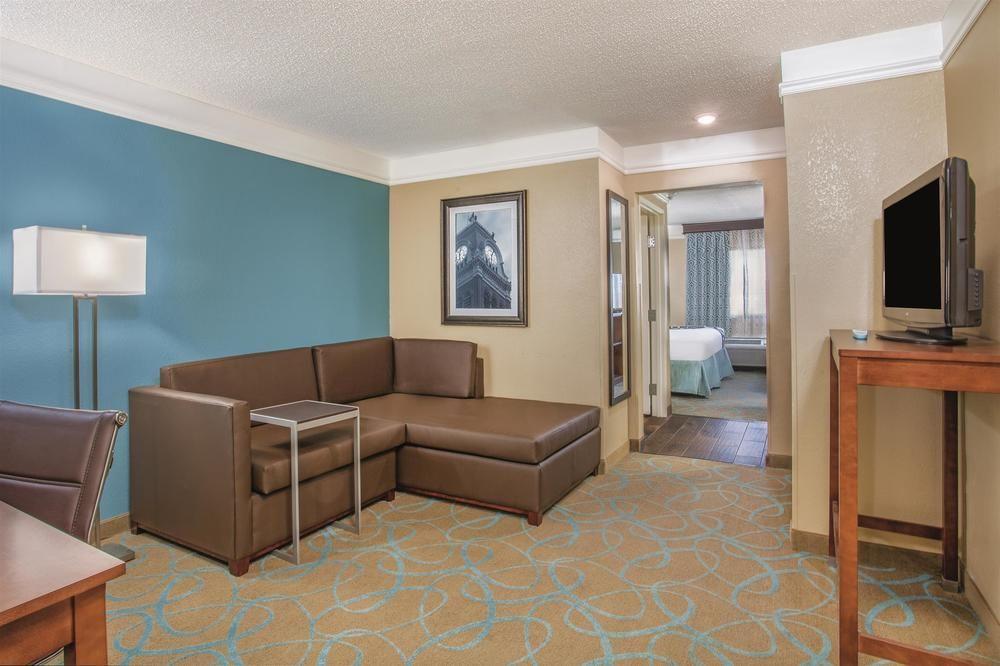 Pet Friendly Hotels In Elizabethtown Ky Bringfido