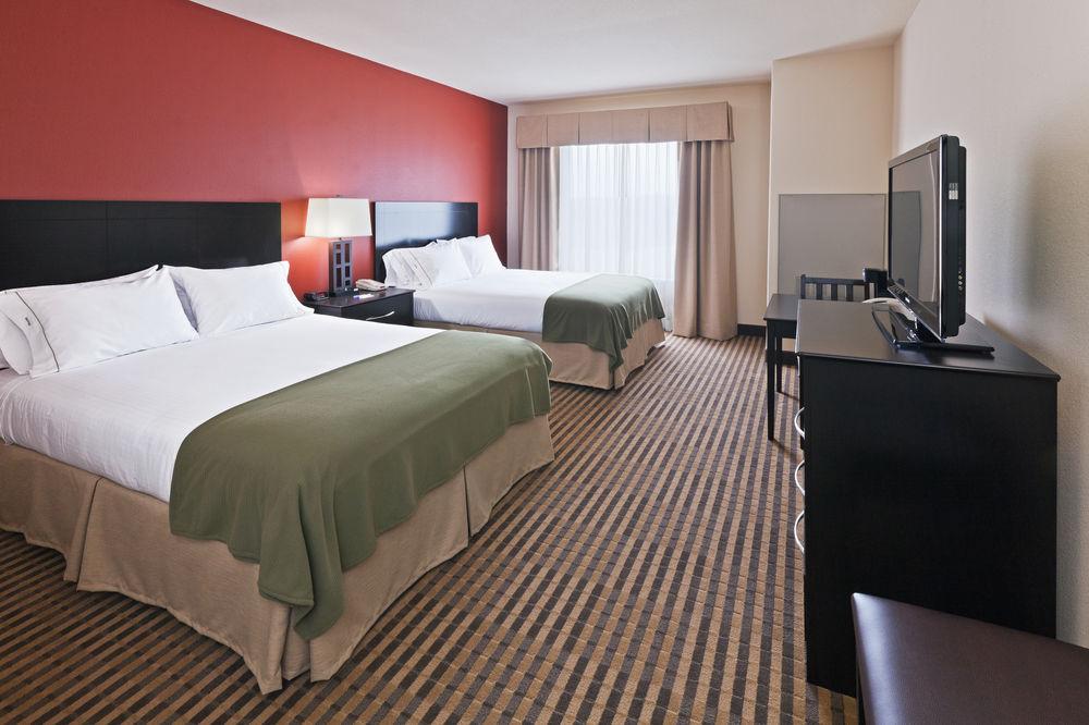 Holiday Inn Express Oklahoma City Nw Quail Springs Pet Policy
