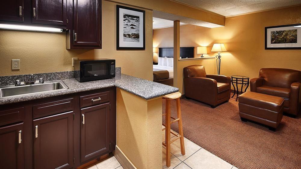 Best Western Covington Pet Policy