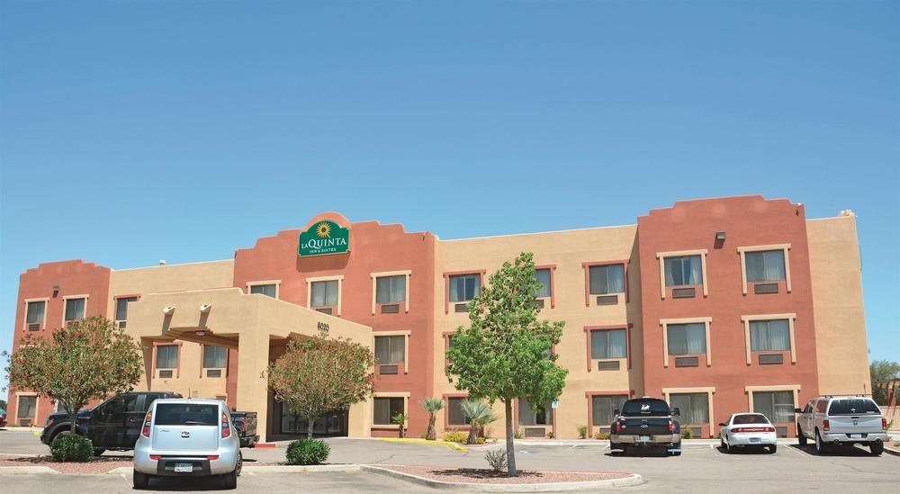 Pet Friendly Hotels In Tucson Az Bringfido
