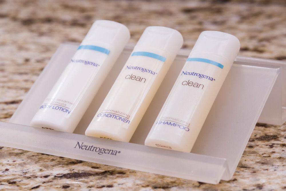 Hilton Garden Inn Lakewood Pet Policy