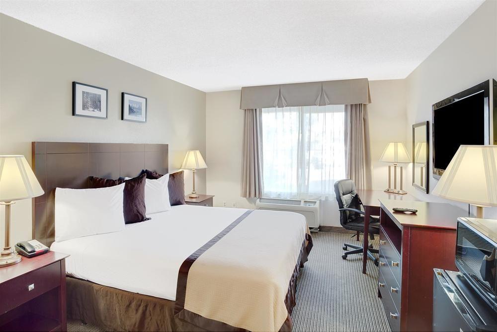 Baymont Inn Suites Reno Pet Policy