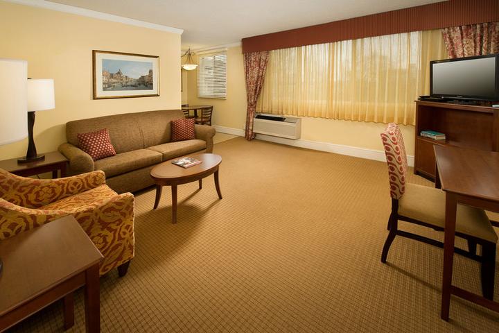 Pet Friendly Hotels In Portland Or Bringfido