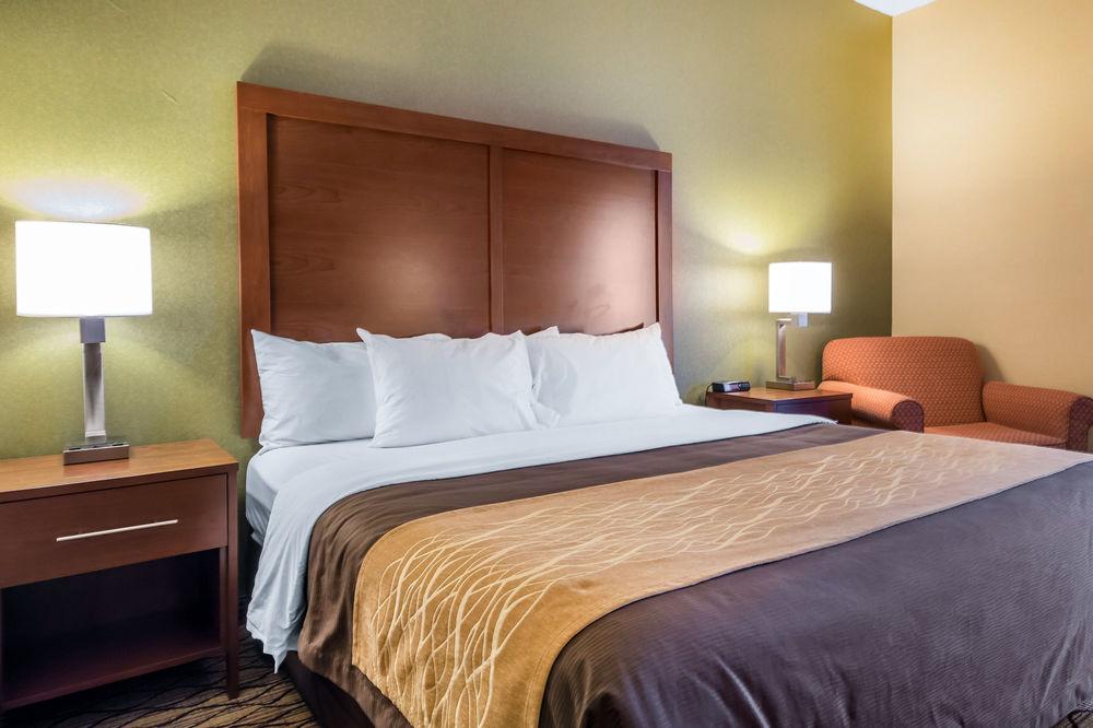 Holiday Inn Express Winchester Pet Policy