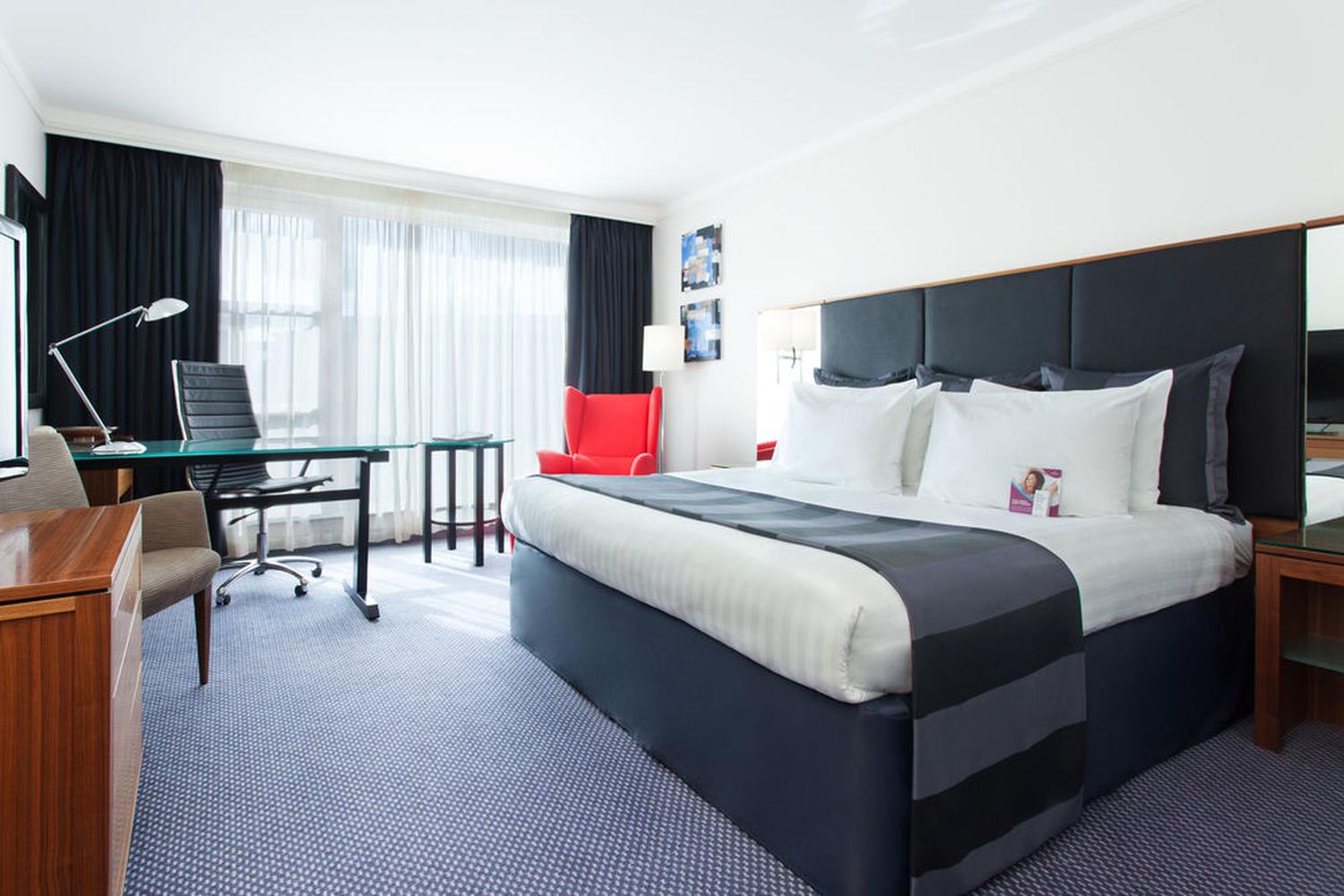 Crowne Plaza Marlow Pet Policy Crowne Plaza Marlow Pet Policy