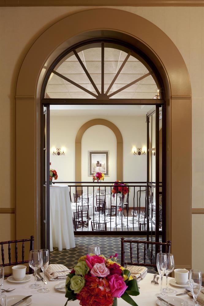 Sheraton Pasadena Hotel Pet Policy