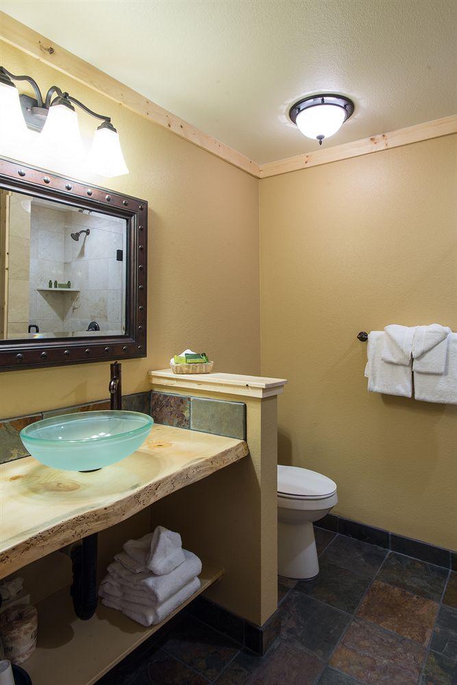 Sierra Nevada Resort & Spa Pet Policy