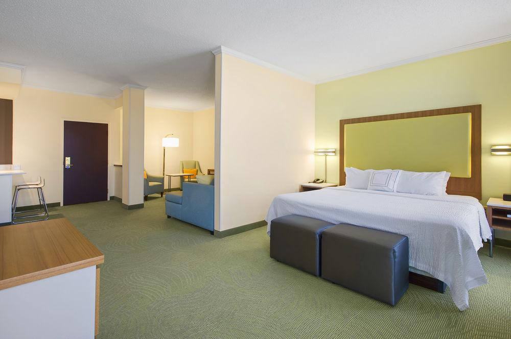 Springhill Suites Lawrence Pet Policy - 