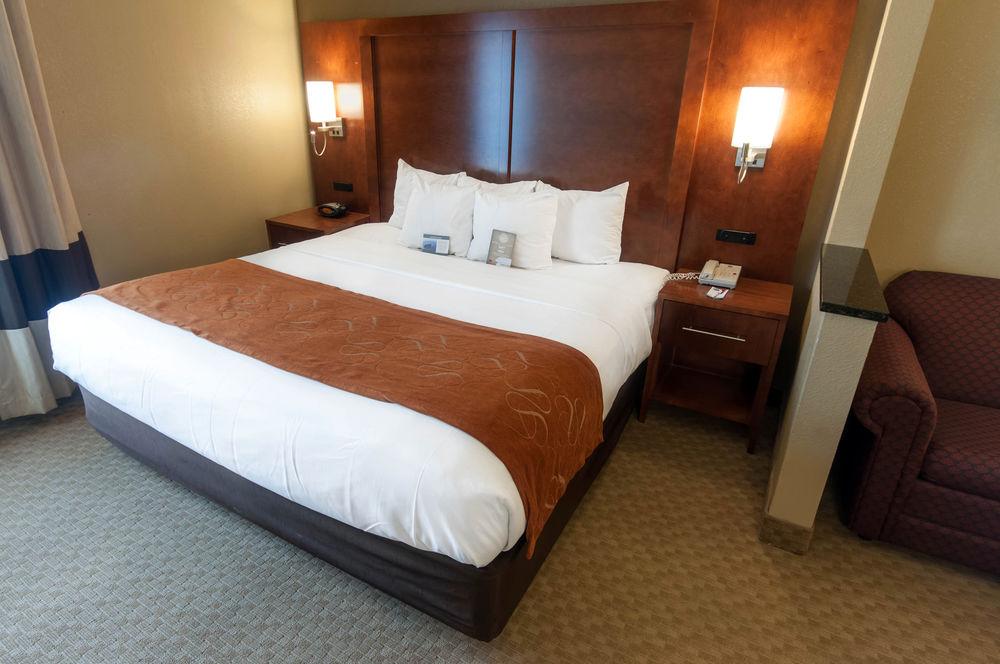 Comfort Suites Bethlehem University Pet Policy