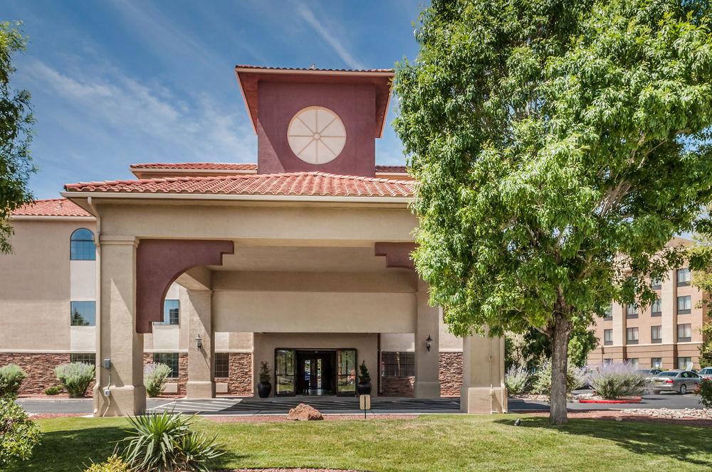 Pet Friendly Hotels In Albuquerque Nm Bringfido