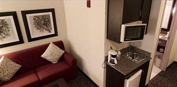 Holiday Inn Express Hotel Suites Ogden Pet Policy