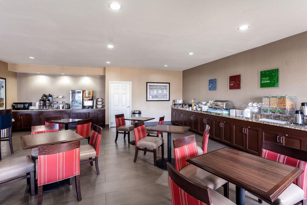 Pet Friendly Hotels In Lincoln Ne Bringfido