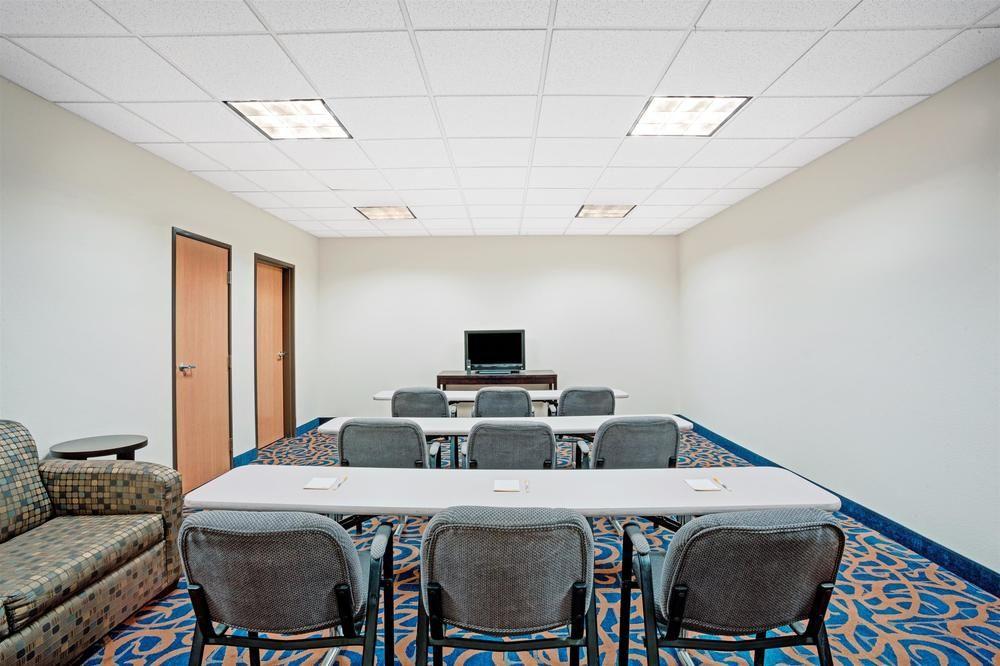 Pet Friendly Hotels In Page Az Bringfido