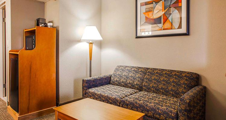 Comfort Suites Allentown Pet Policy