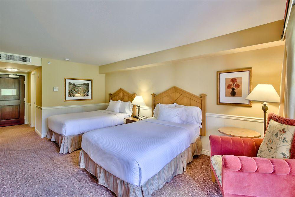 Pet Friendly Hotels In Sun Peaks Bc Bringfido