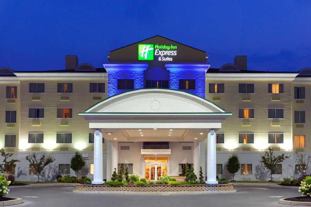 Holiday Inn Express Hotel & Suites Watertown Thousand Islands Pet Policy