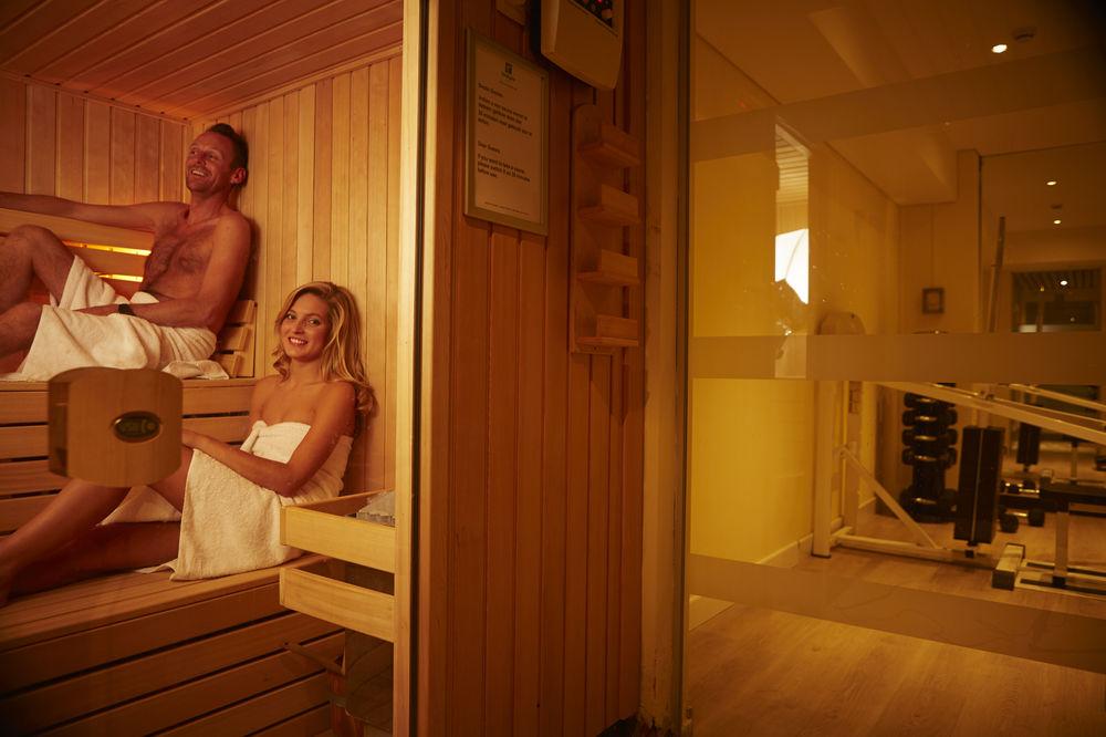 Steifen in der sauna