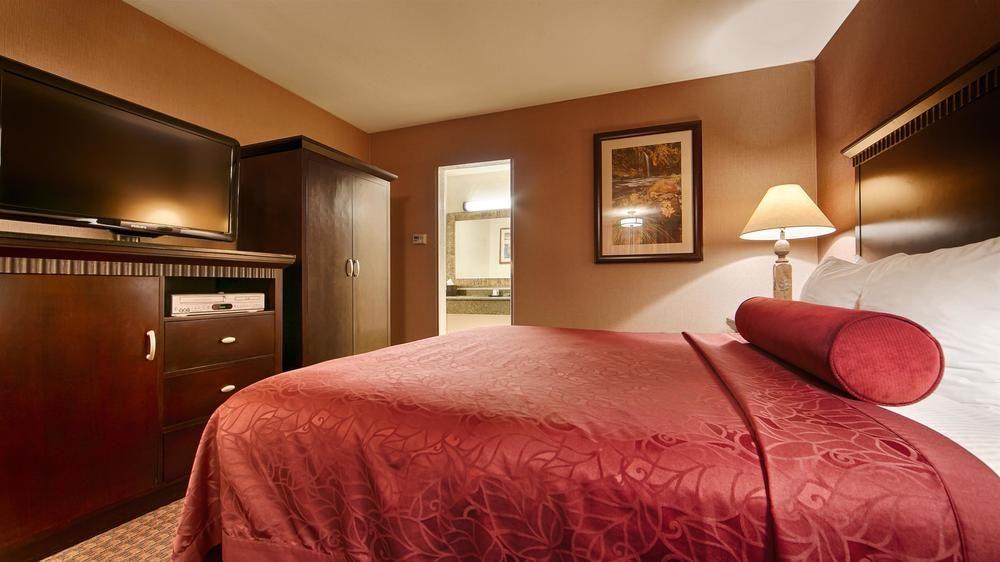 Pet Friendly Hotels In Redding Ca Bringfido