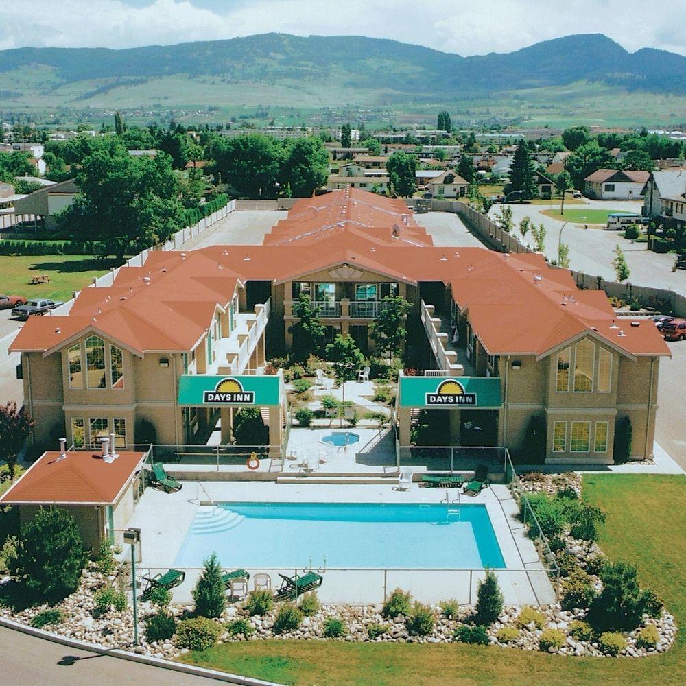 Days Inn Kelowna Pet Policy