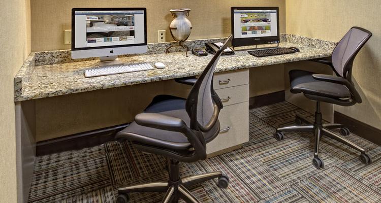 Hilton Garden Inn Nashville Airport Pet Policy