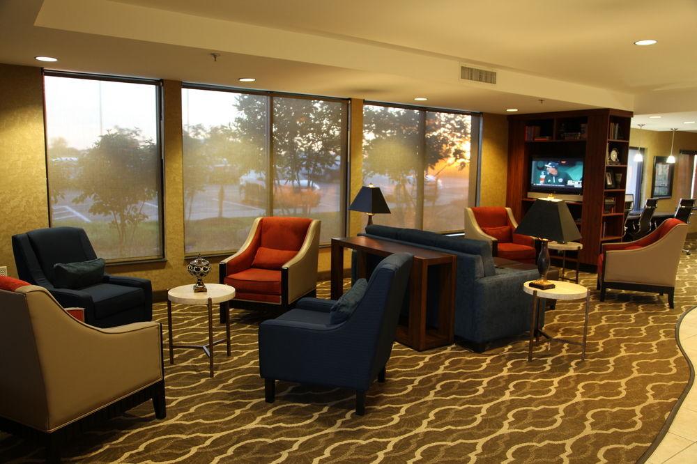 Comfort Suites Speedway Pet Policy