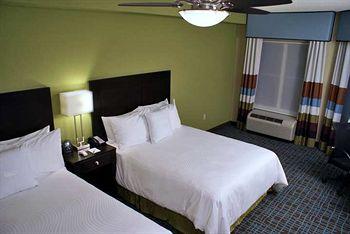 Pet Friendly Homewood Suites by Hilton Fort Myers Airport FGCU