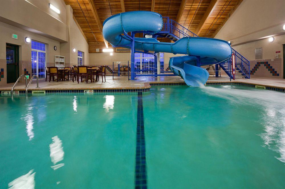 Country Inn Suites By Radisson Duluth North Pet Policy