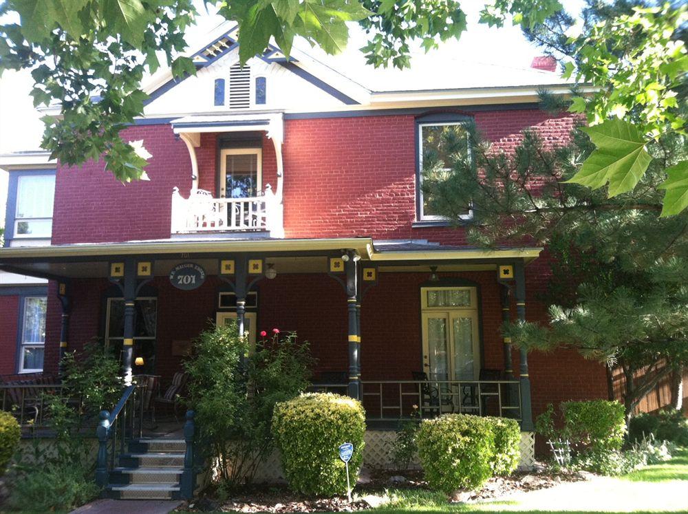 El Cuervo ABQ Guest Rooms Pet Policy