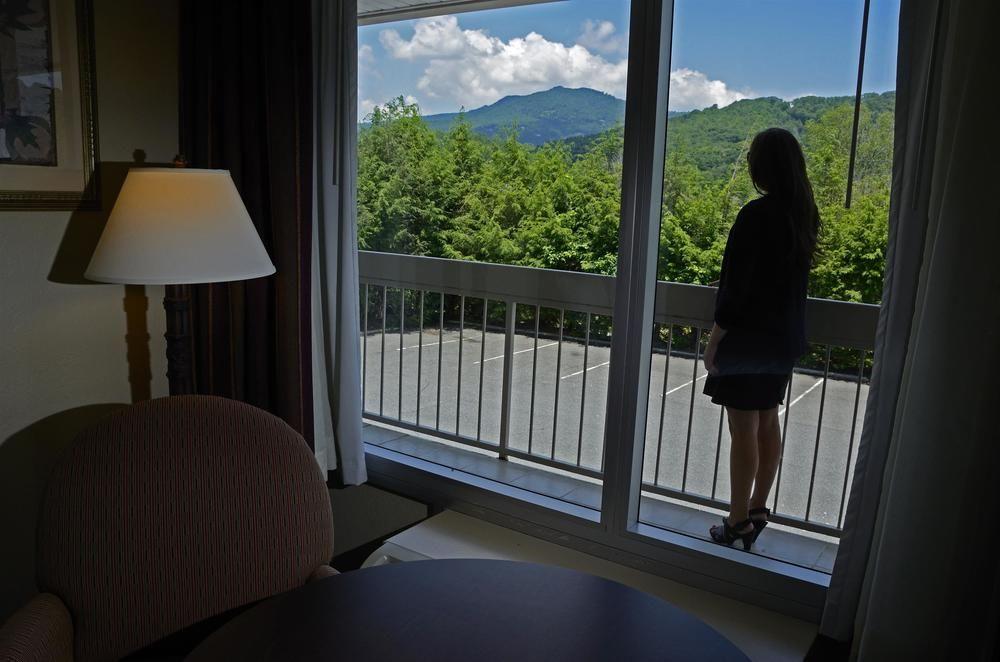 Best Western Mountain Lodge At Banner Elk Pet Policy