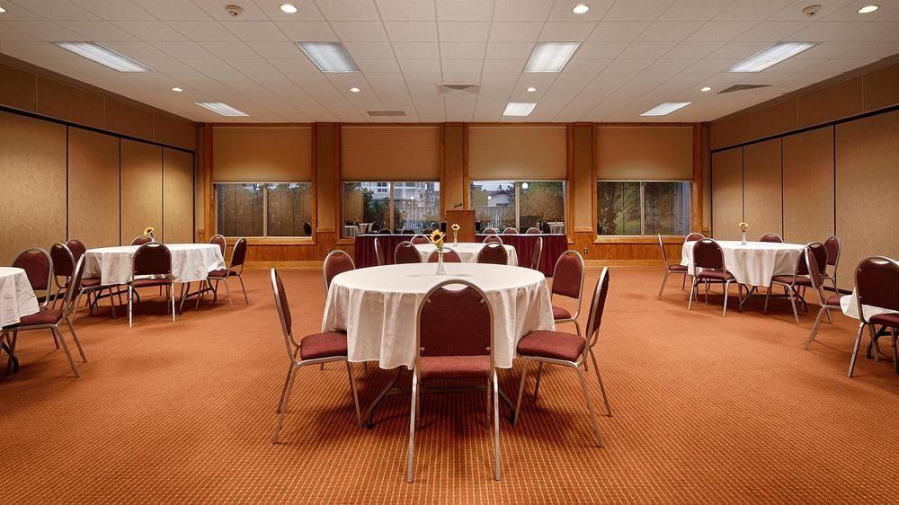 Best Western Mountain Lodge At Banner Elk Pet Policy