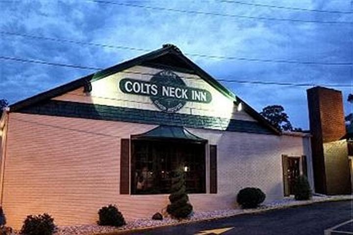 Pet Friendly Colts Neck Inn Hotel