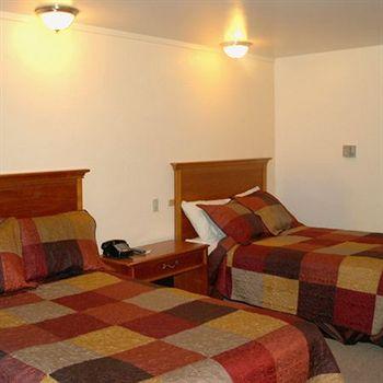 Pet Friendly Hotels In Oakley Ks Bringfido