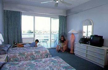 Chart House Suites Clearwater Beach