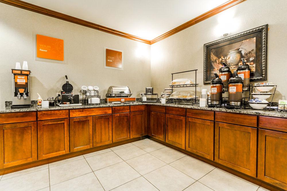 Comfort Inn Plover Pet Policy