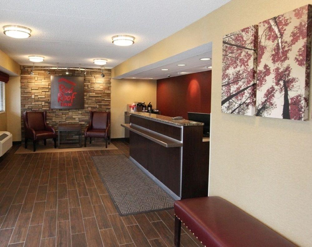 Red Roof Inn Allentown Airport Pet Policy