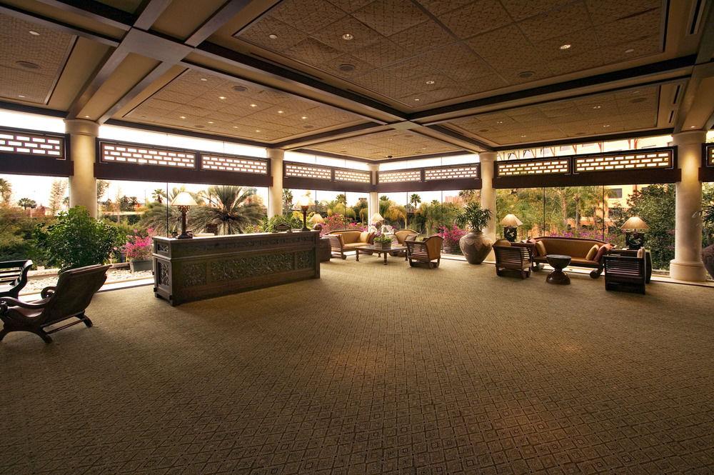 Loews Royal Pacific Resort at Universal Orlando Pet Policy