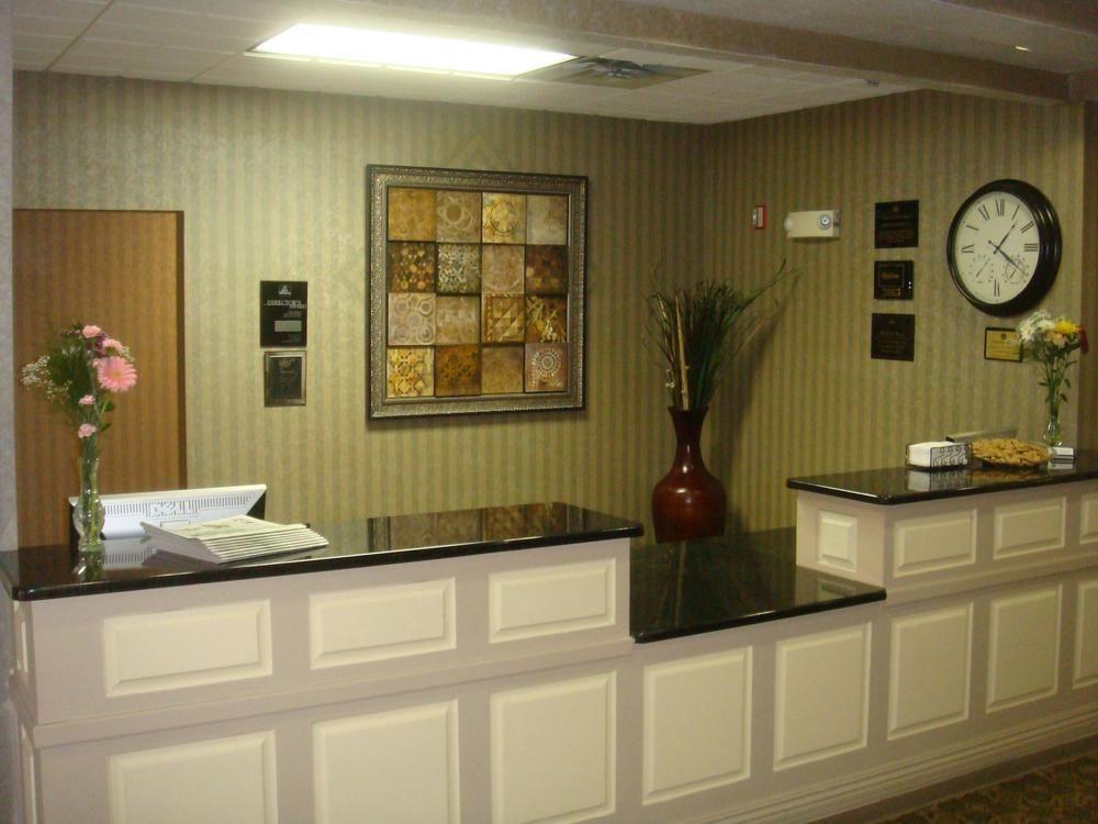 Best Western Plus Kalamazoo Suites Pet Policy