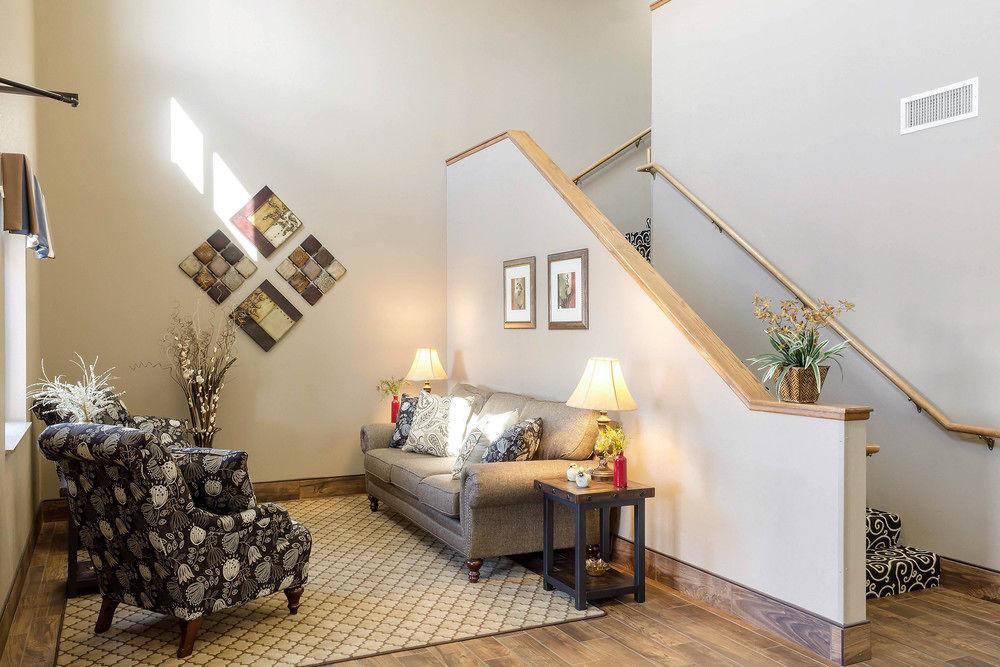 Quality Inn Watertown Pet Policy